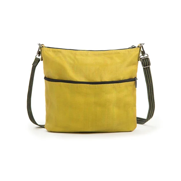 Jolly Small, yellow